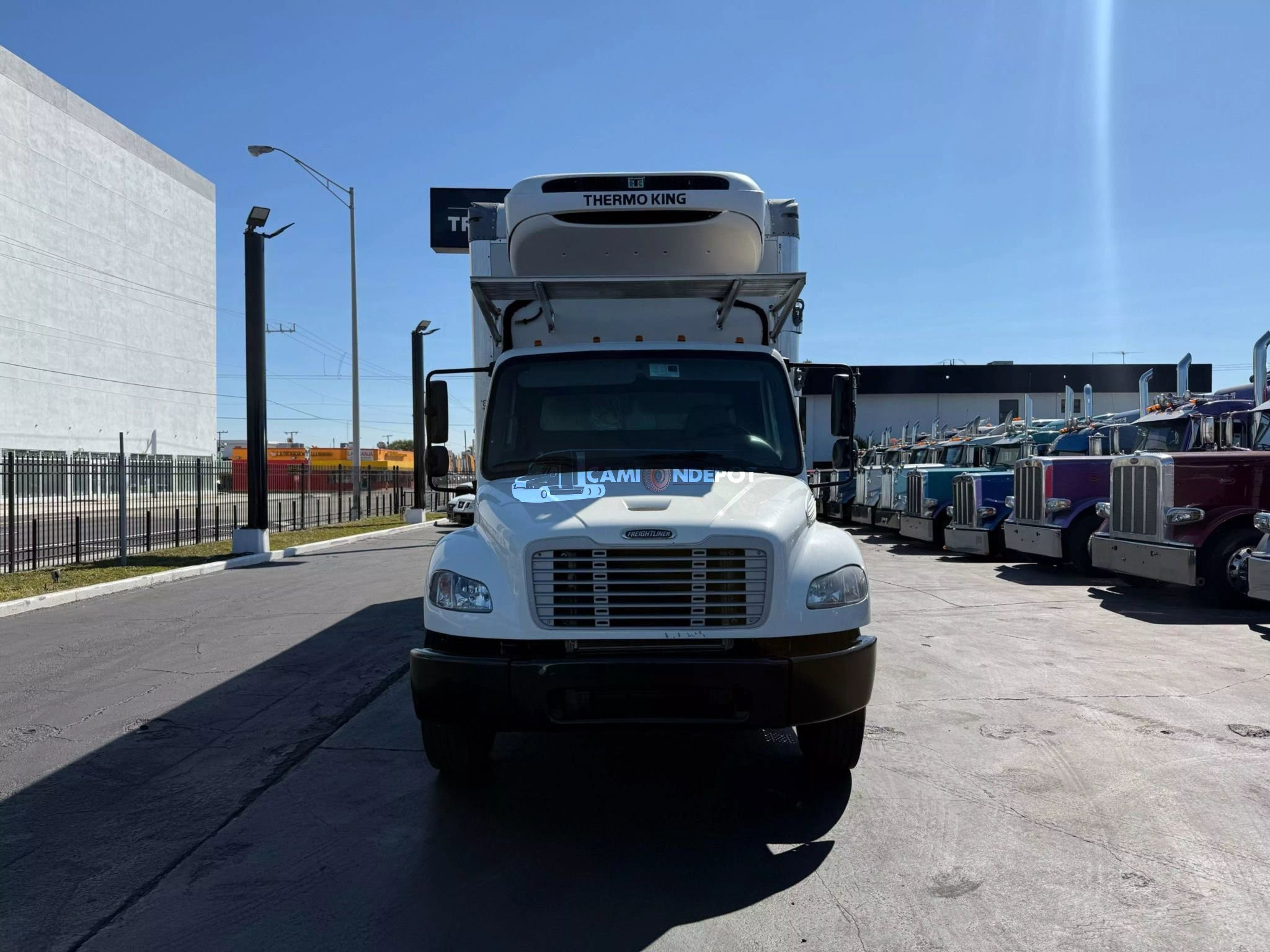 Truck Thumbnail 2