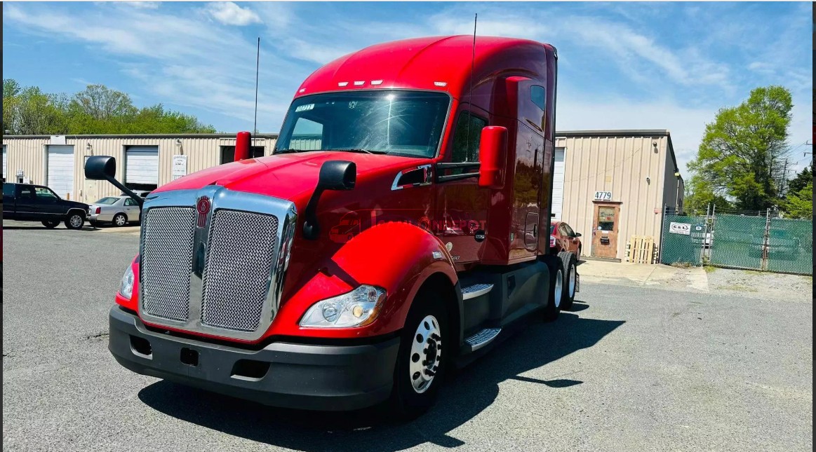 Truck Thumbnail 2