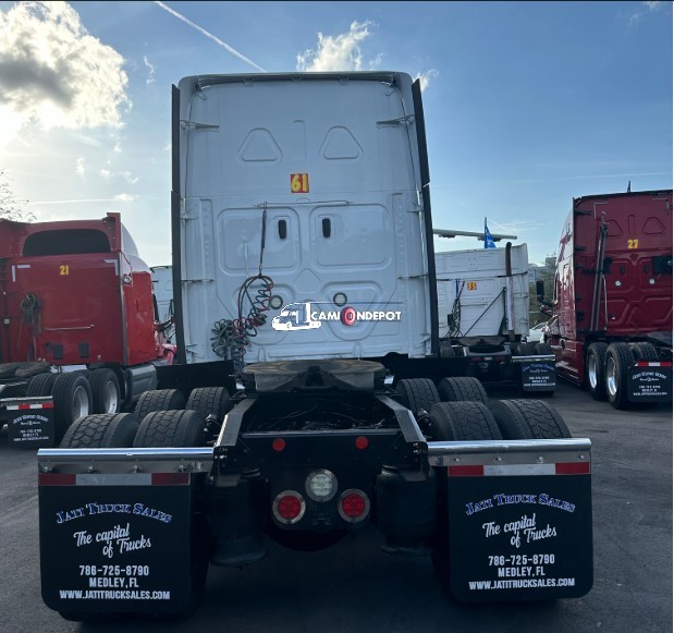Truck Thumbnail 3