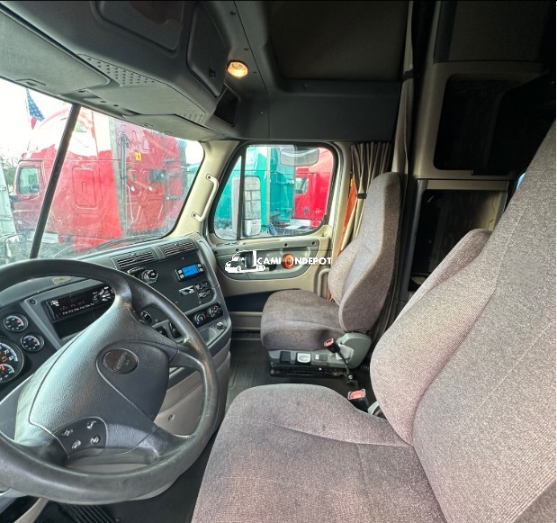 Truck Thumbnail 4