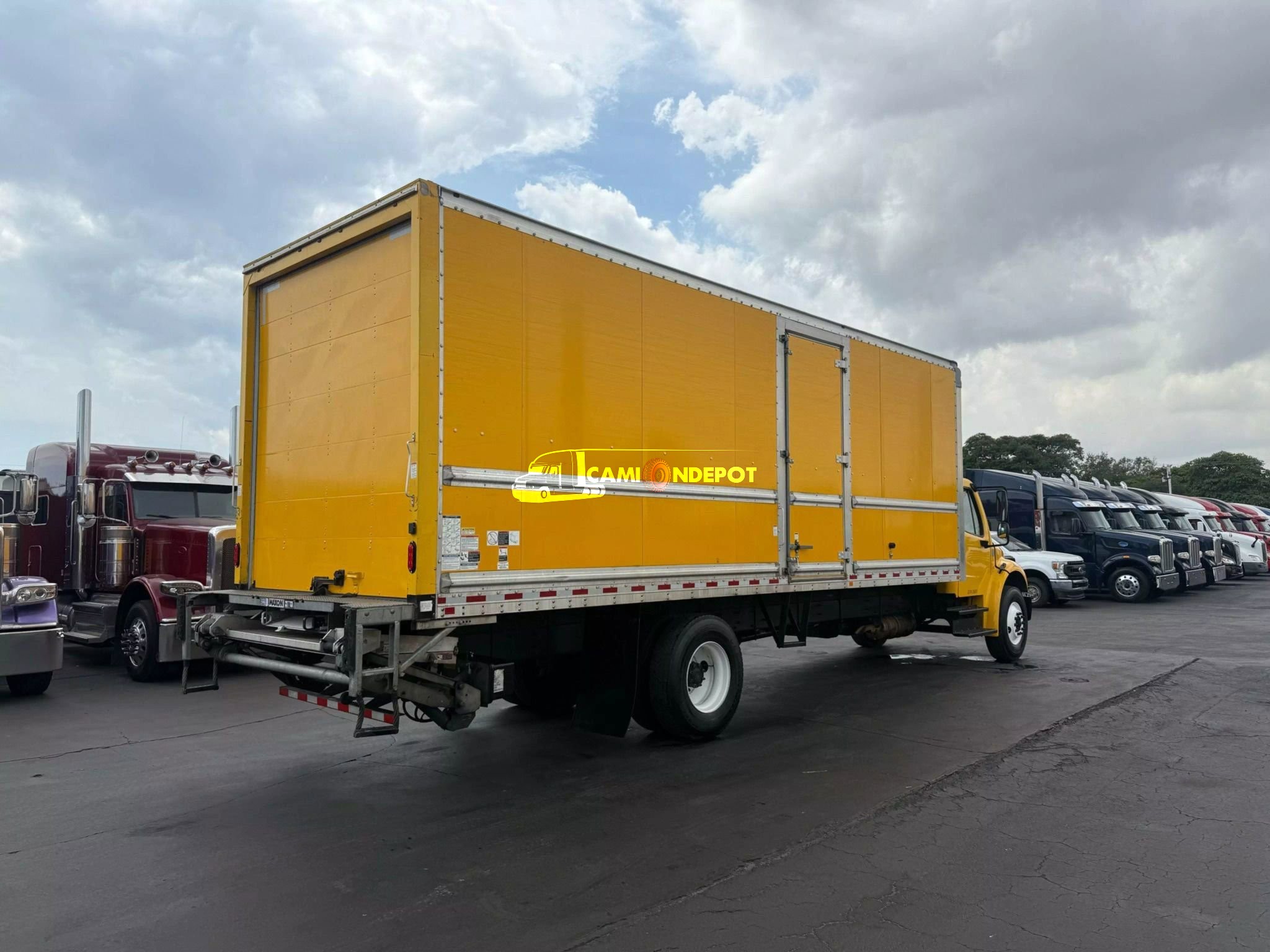 Truck Thumbnail 4