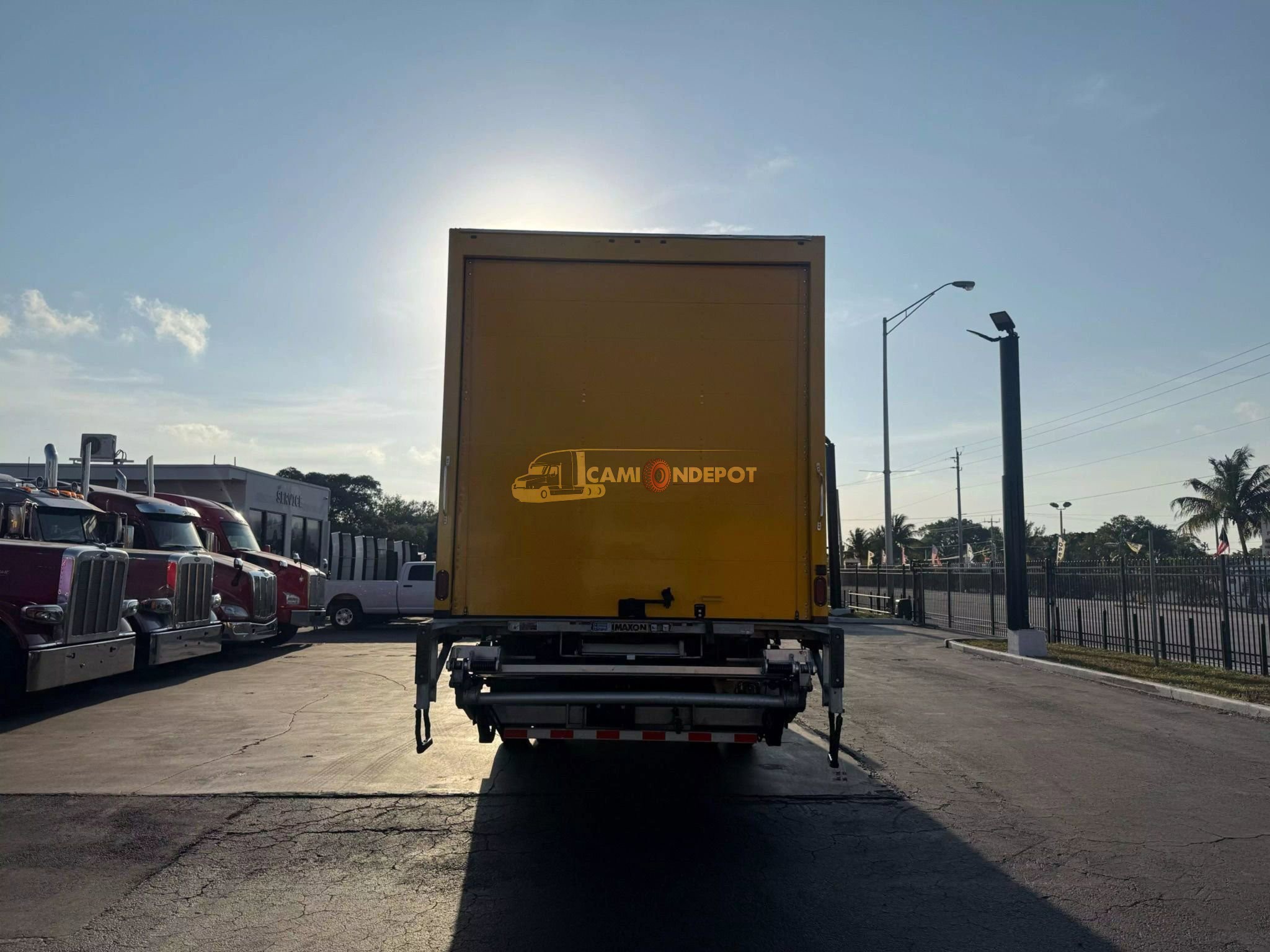 Truck Thumbnail 4