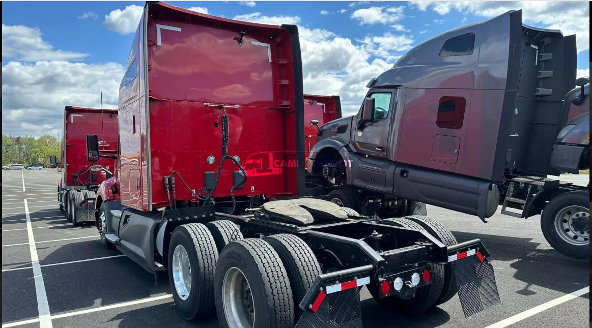 Truck Thumbnail 5