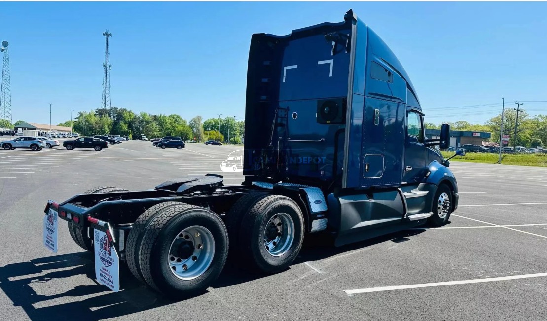 Truck Thumbnail 5