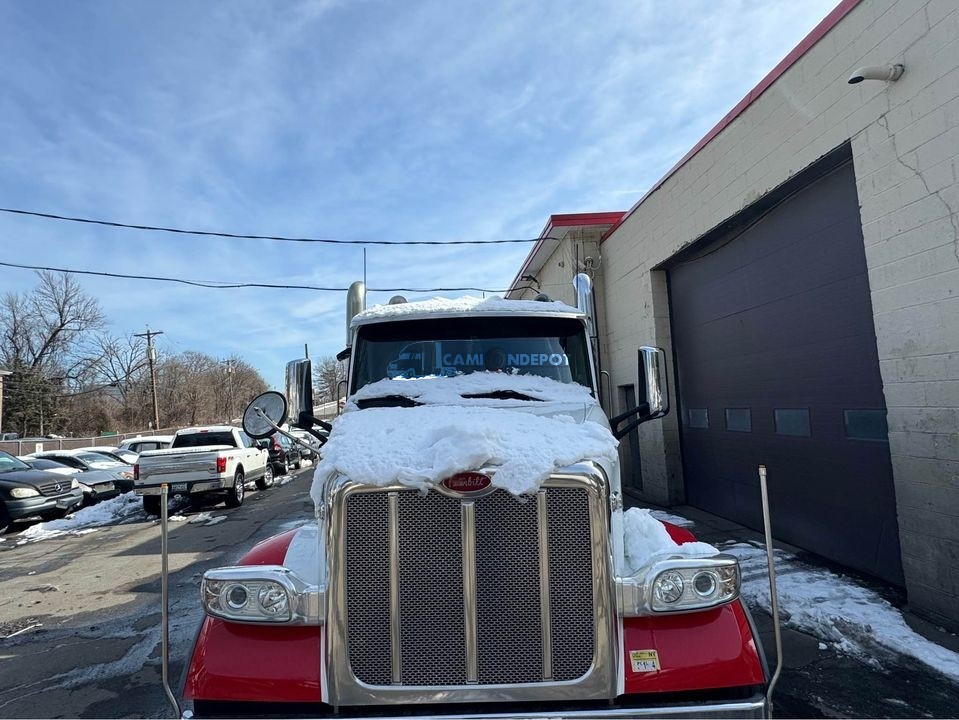 Truck Thumbnail 2
