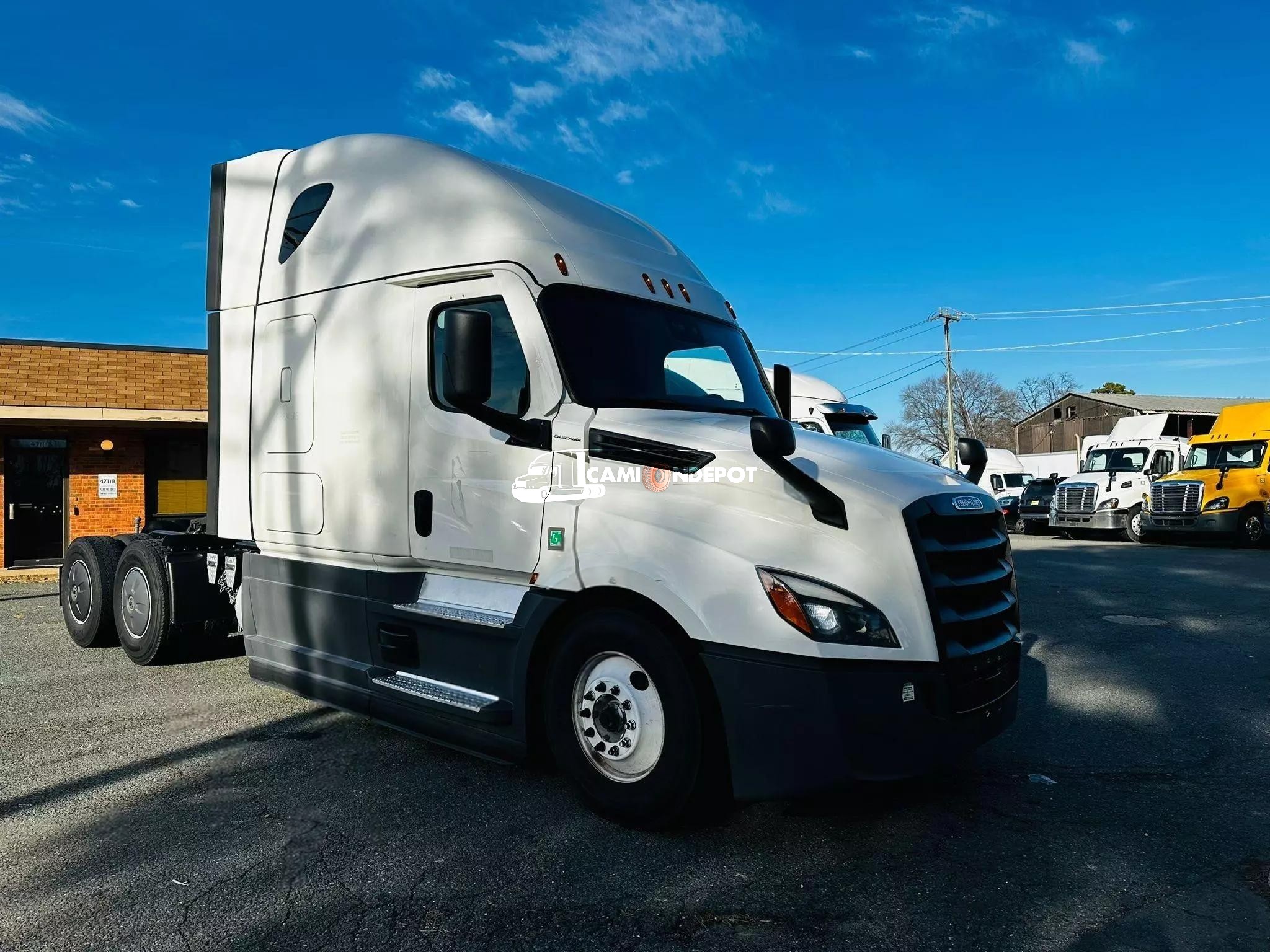 Truck Thumbnail 3