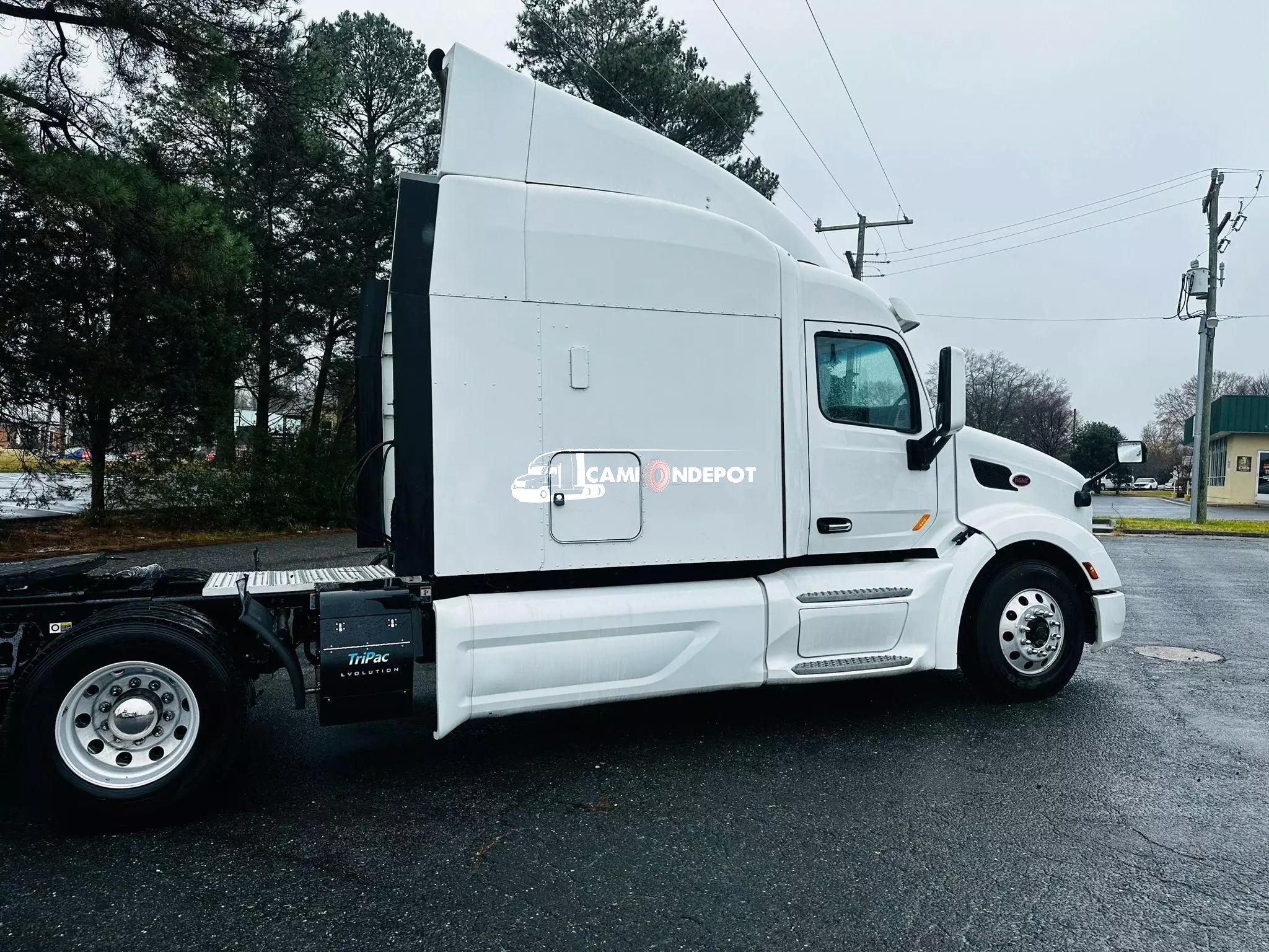 Truck Thumbnail 4