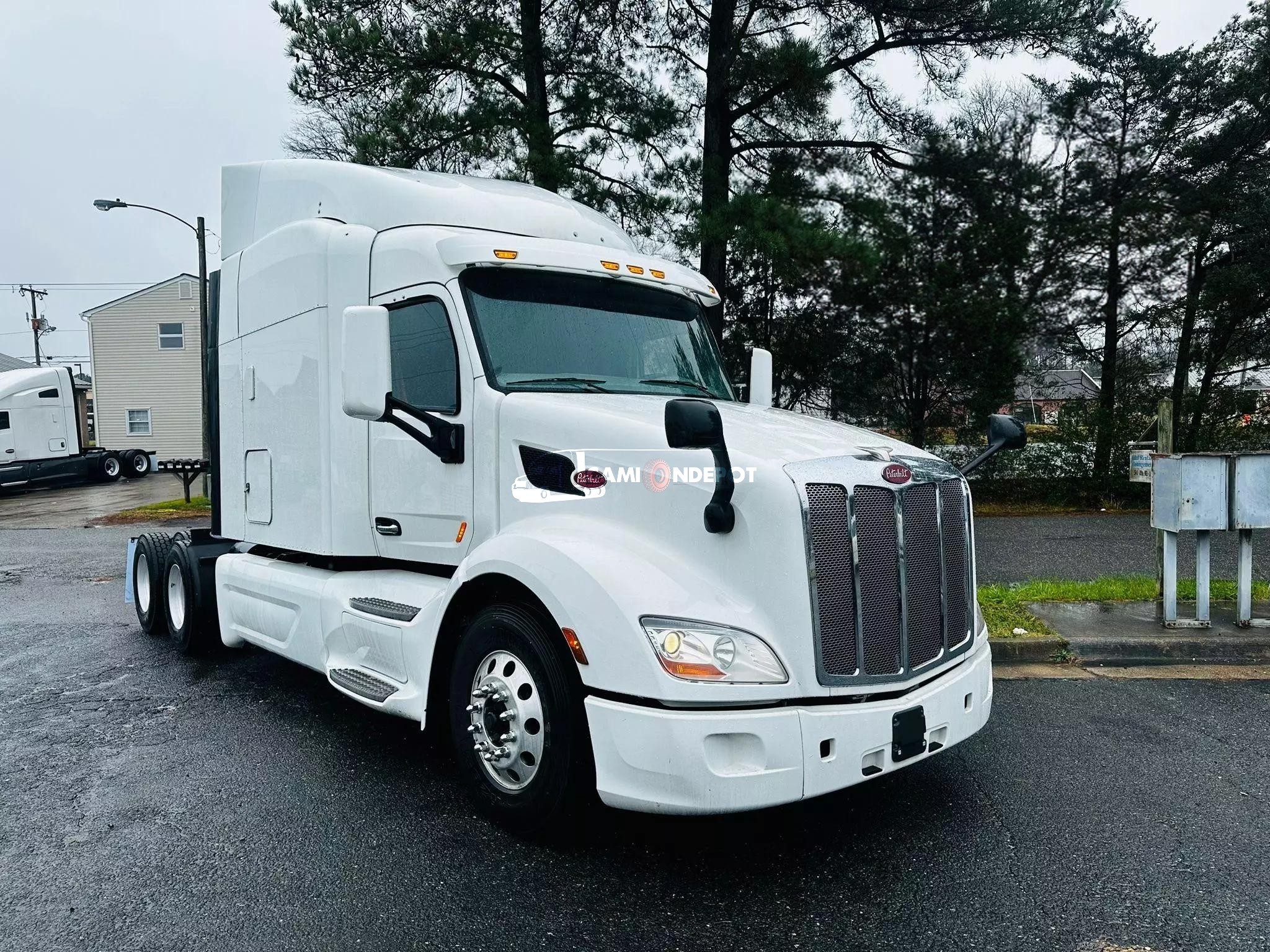 Truck Thumbnail 3