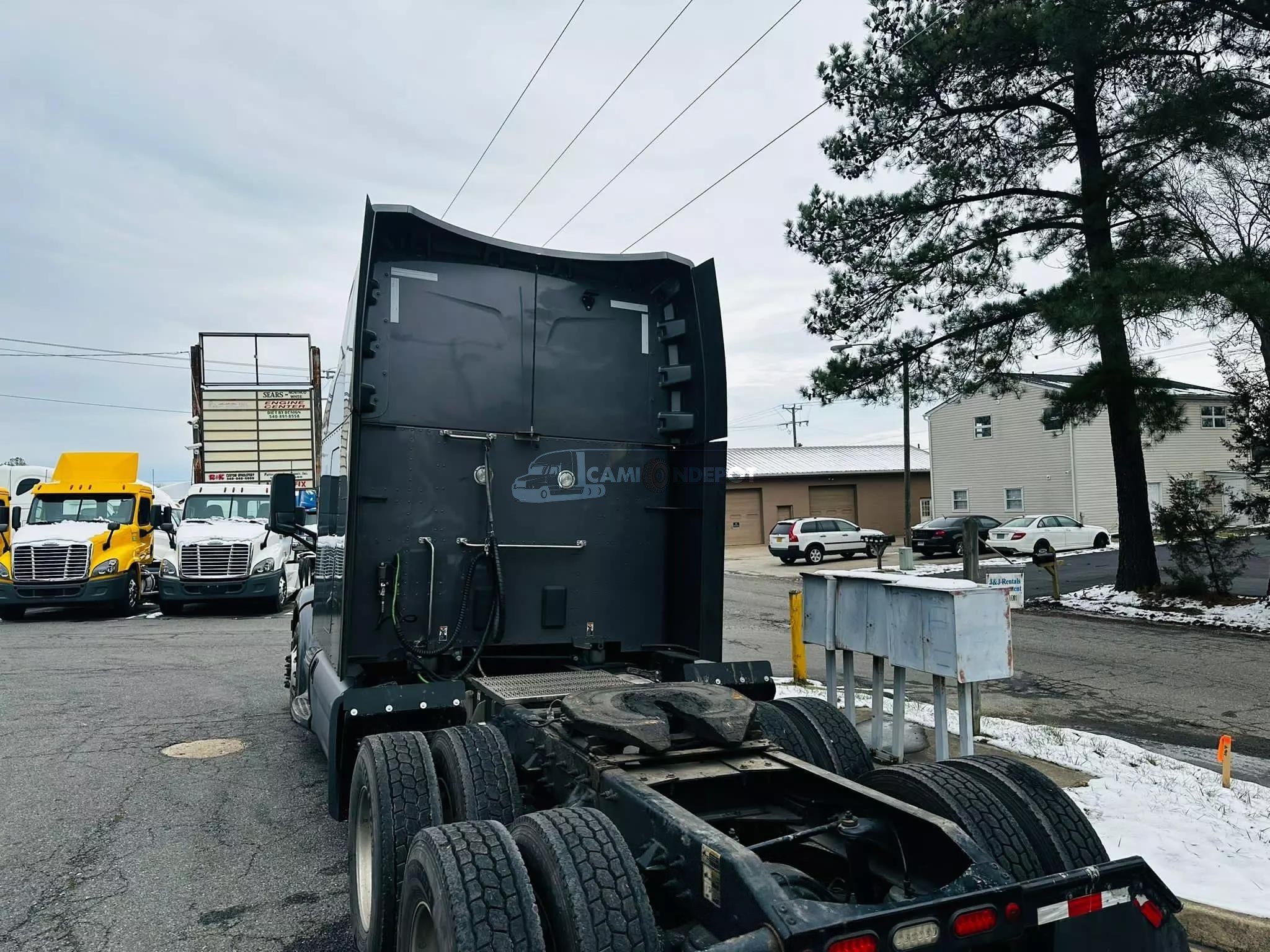 Truck Thumbnail 4