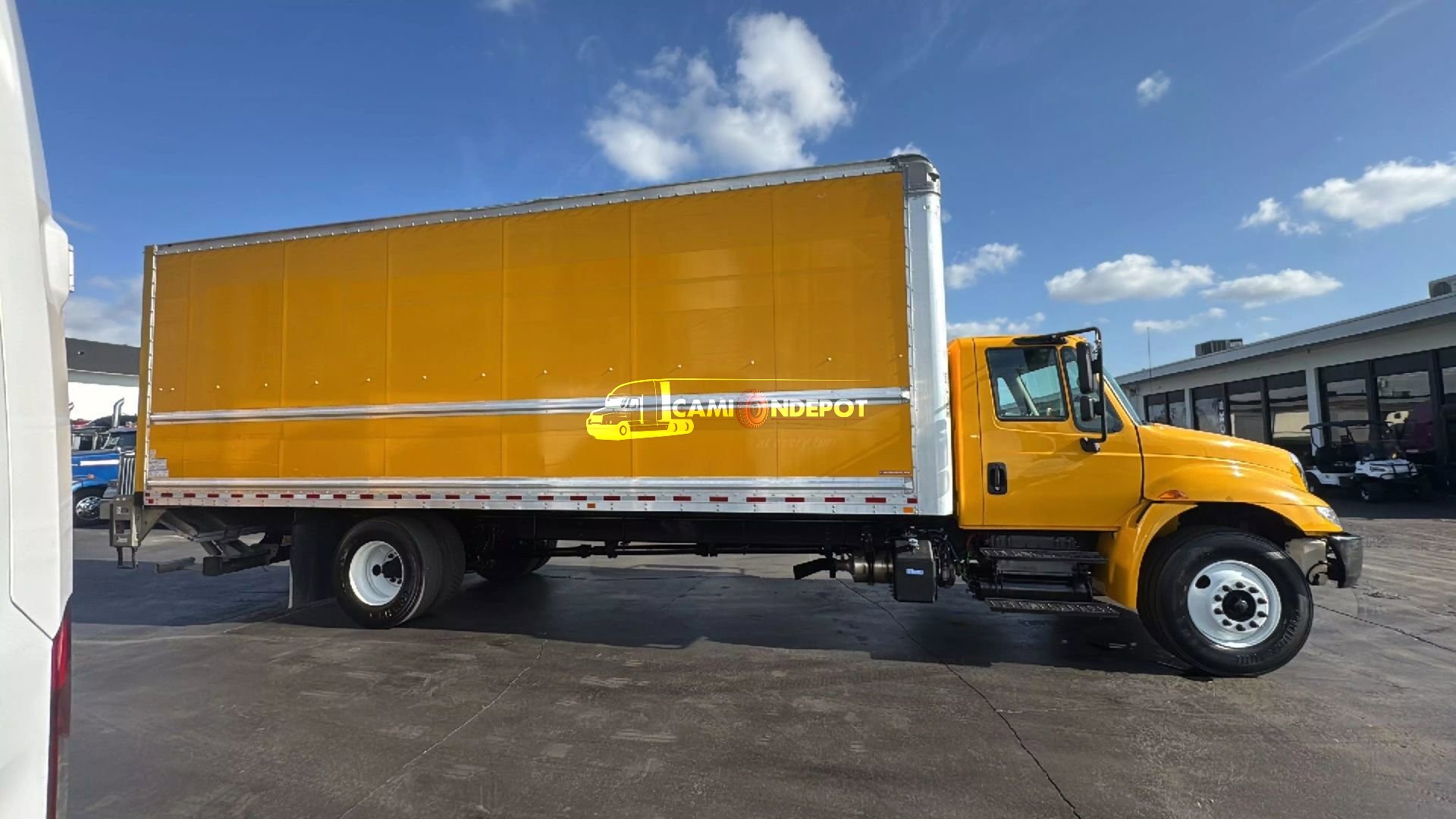 Truck Thumbnail 3