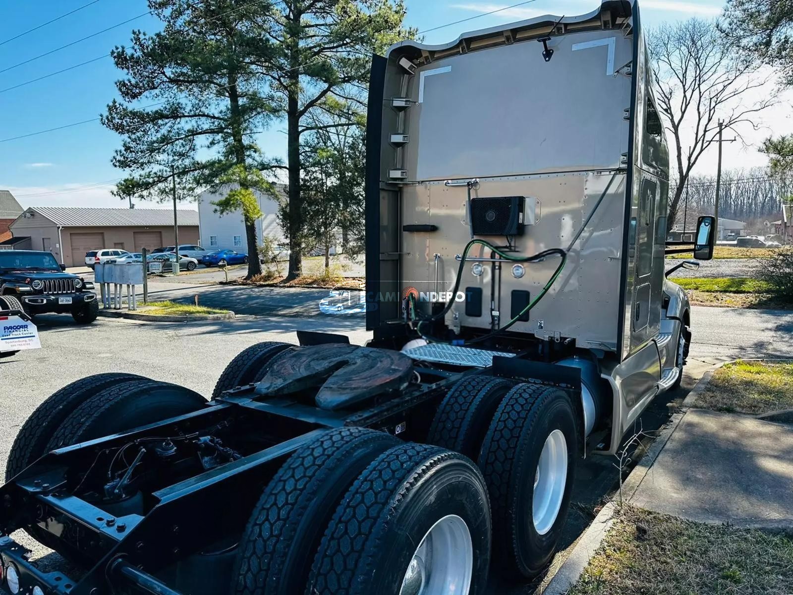 Truck Thumbnail 6