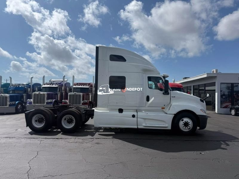 Truck Thumbnail 3