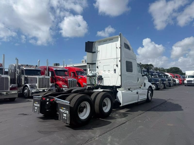 Truck Thumbnail 4