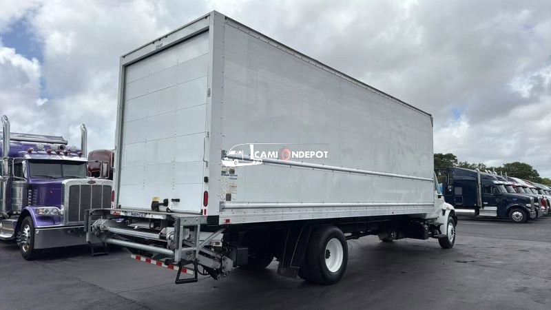 Truck Thumbnail 3