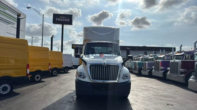 Truck