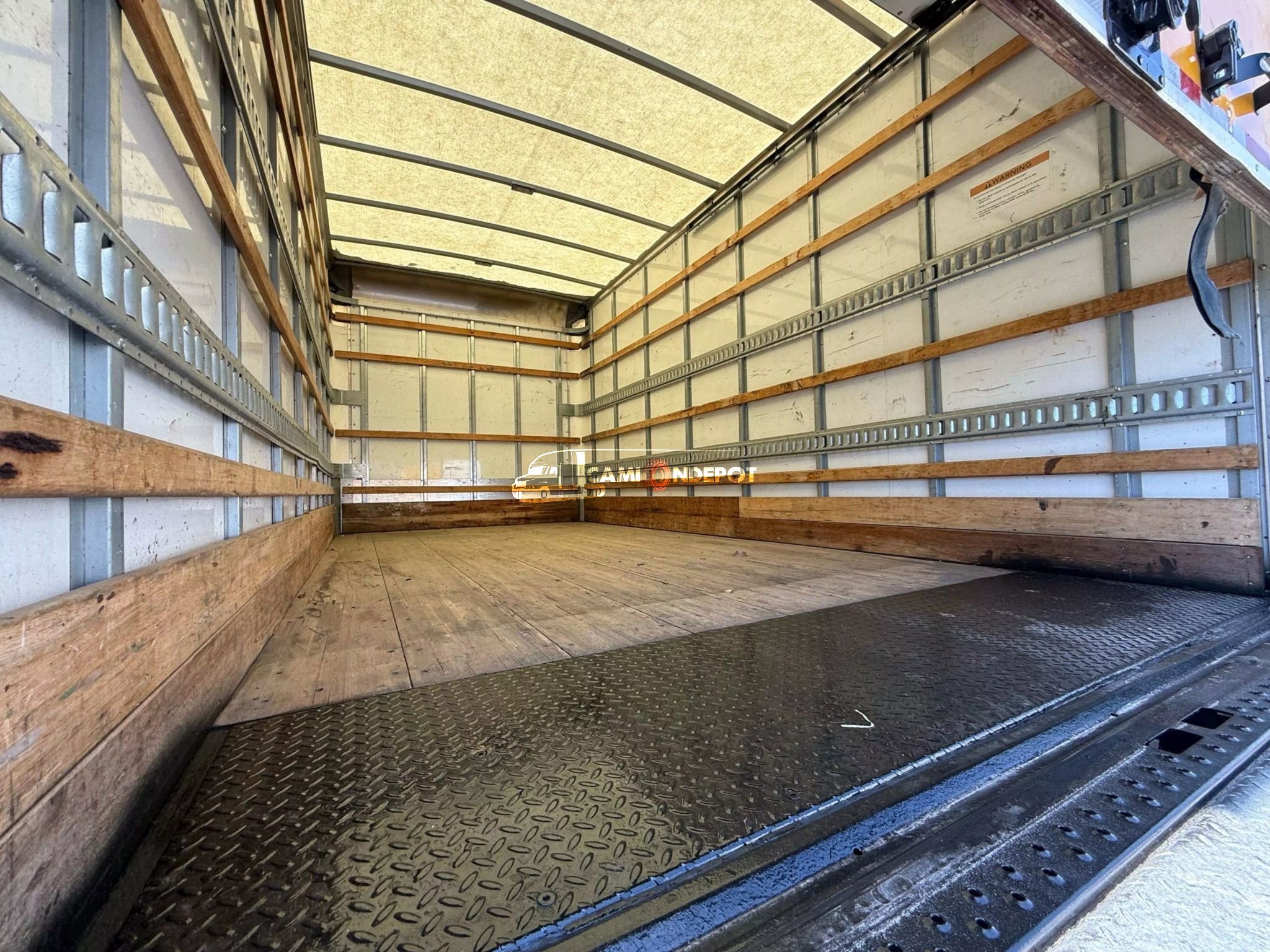 Truck Thumbnail 4