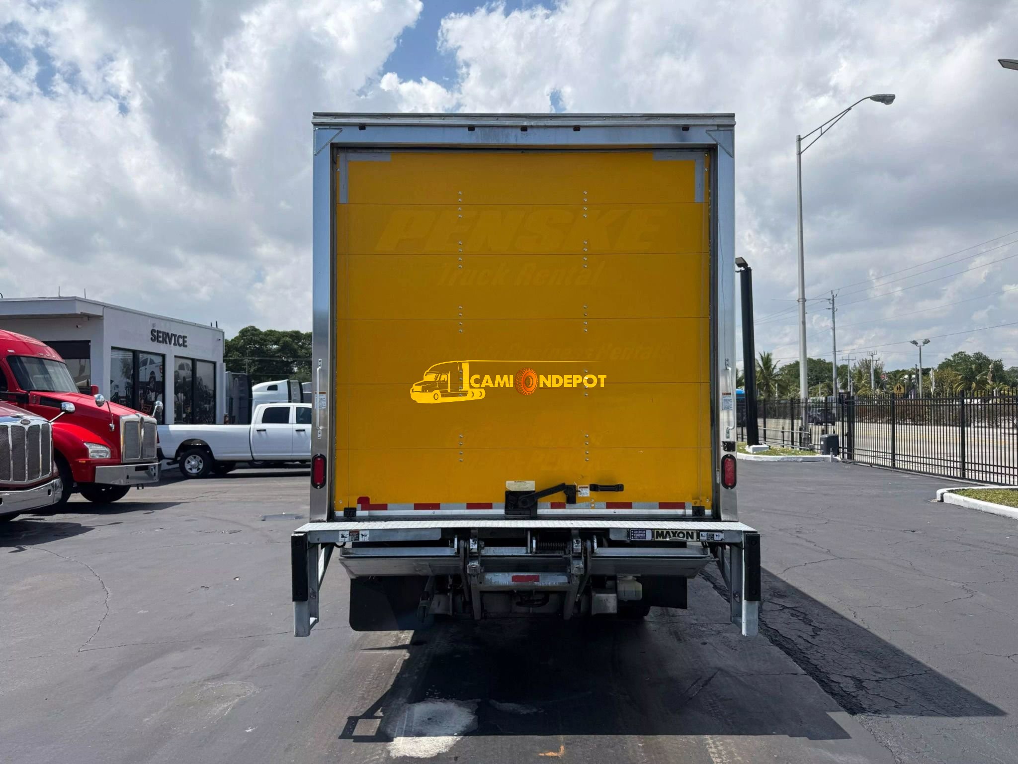 Truck Thumbnail 5