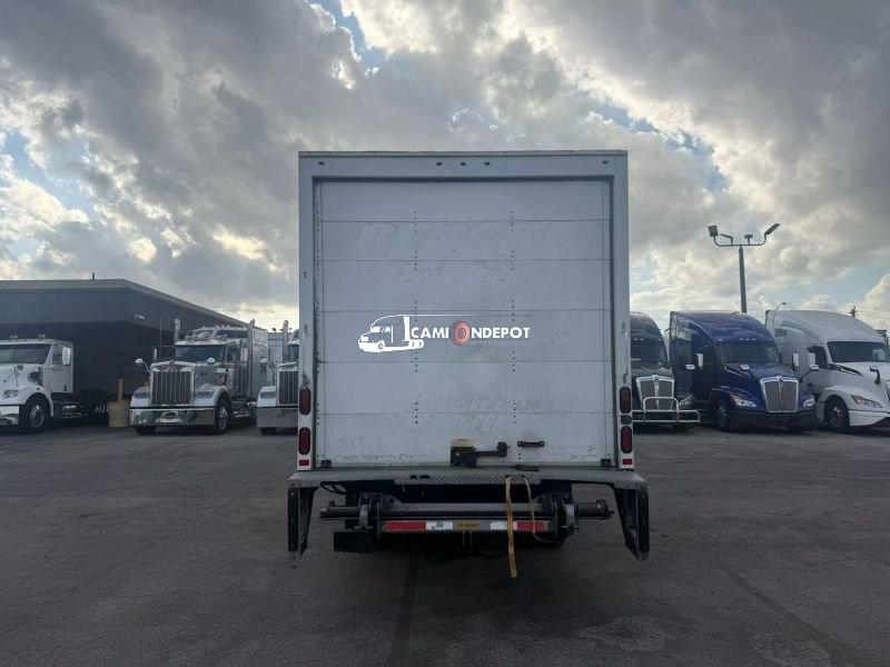 Truck Thumbnail 4