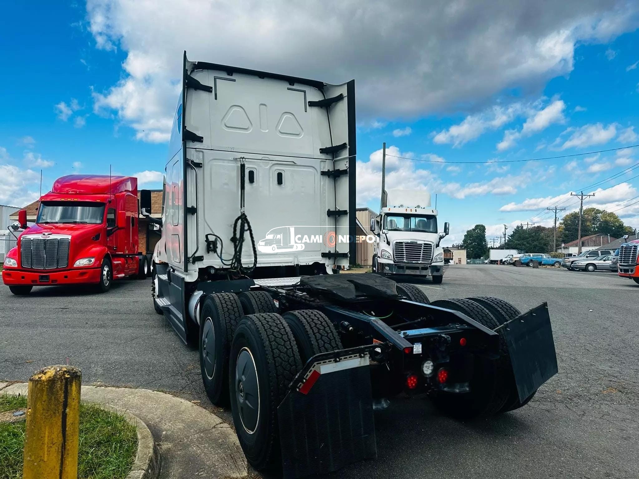Truck Thumbnail 6