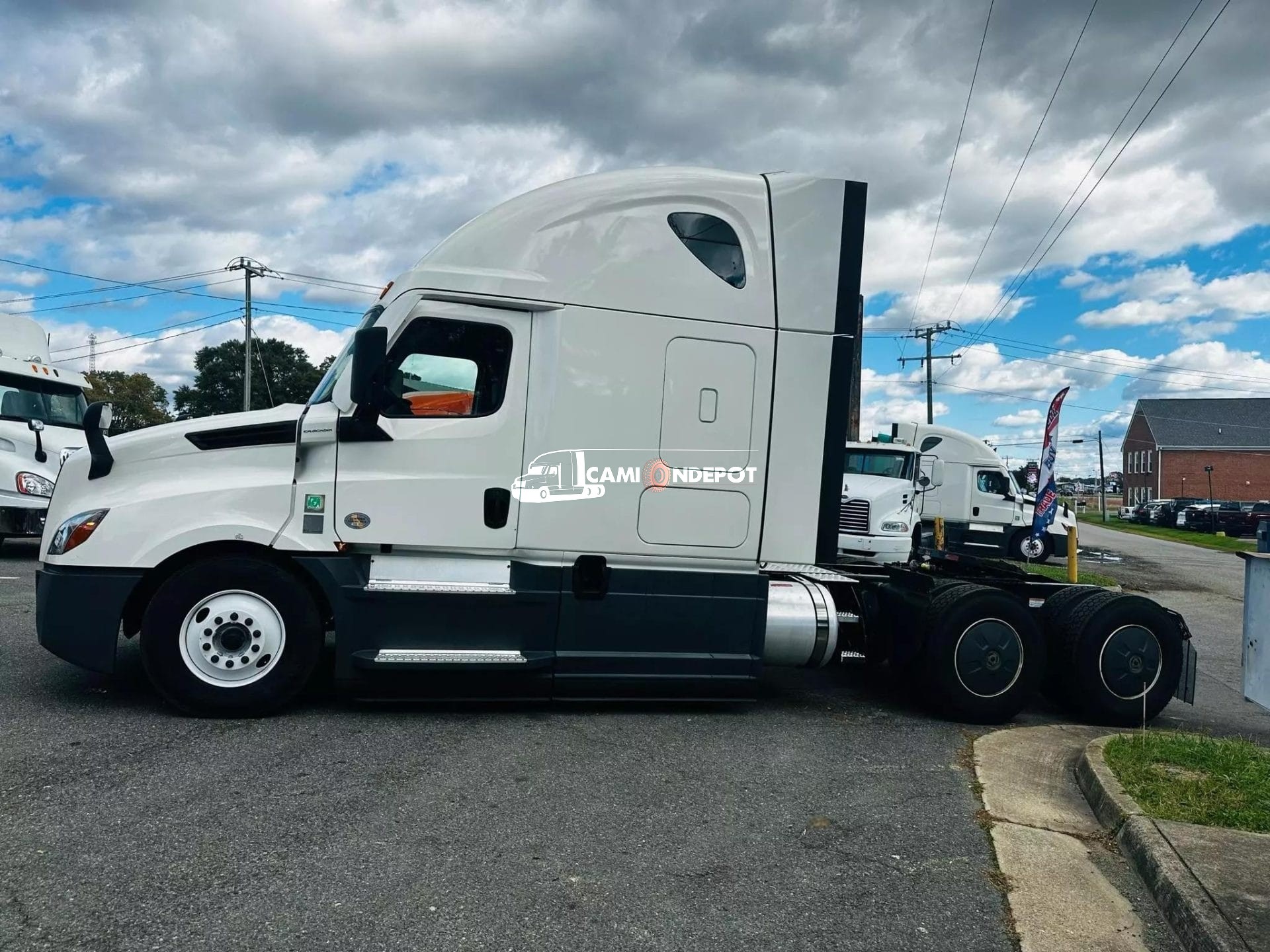 Truck Thumbnail 4