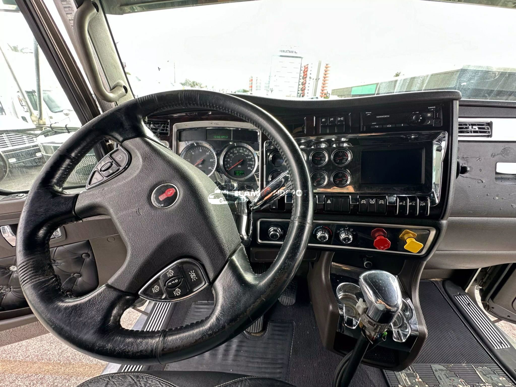Truck Thumbnail 4
