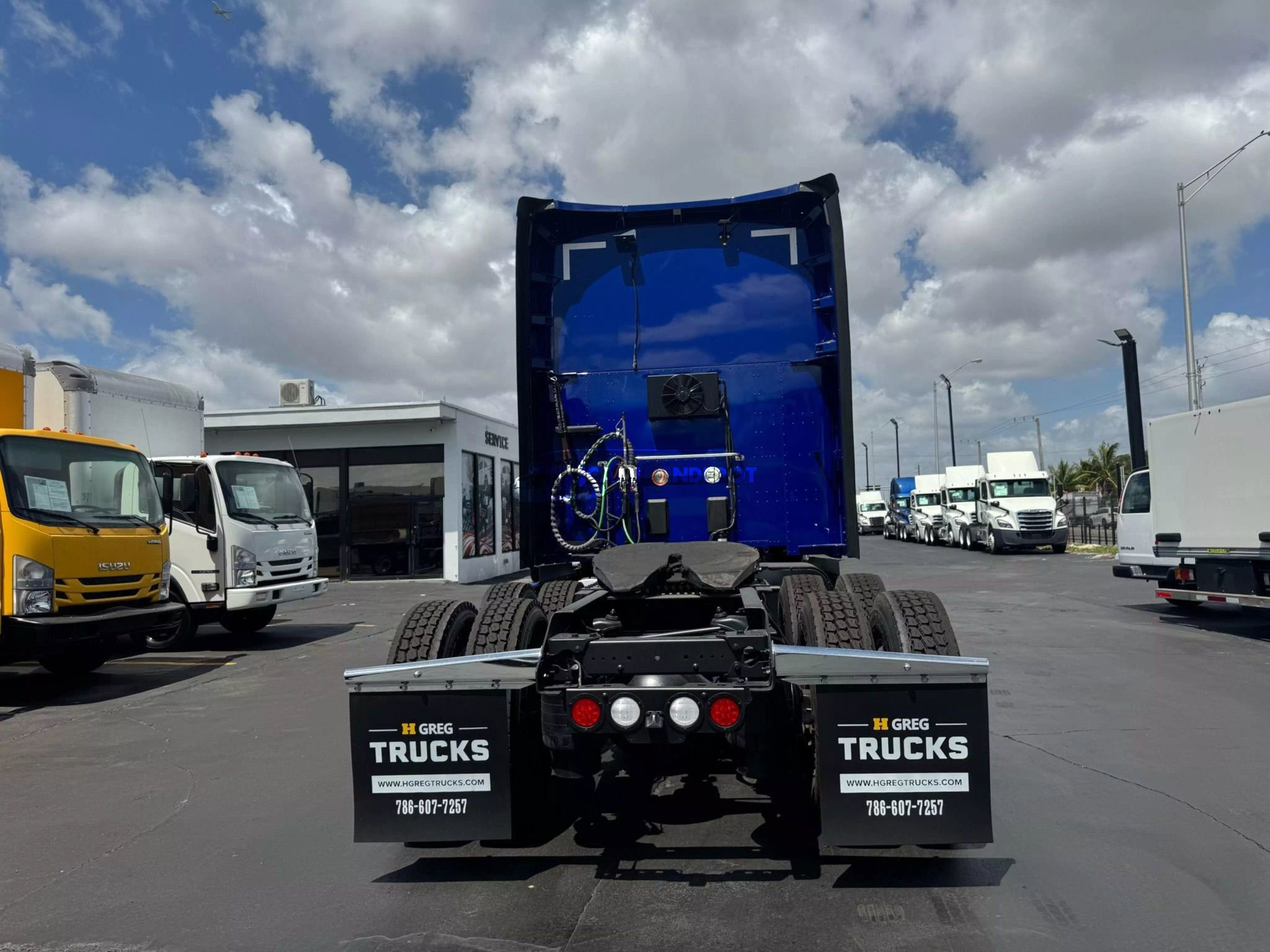 Truck Thumbnail 4