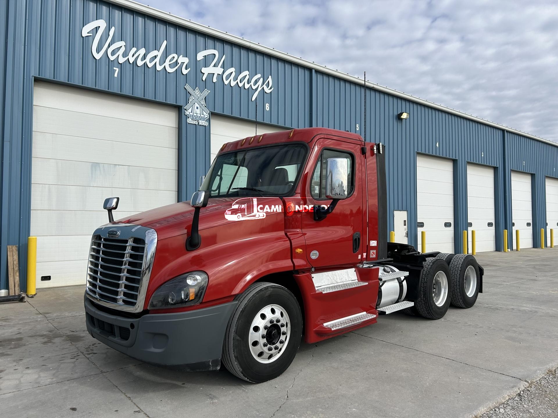Truck Thumbnail 2
