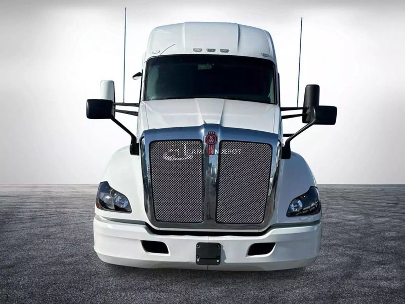 Truck Thumbnail 2