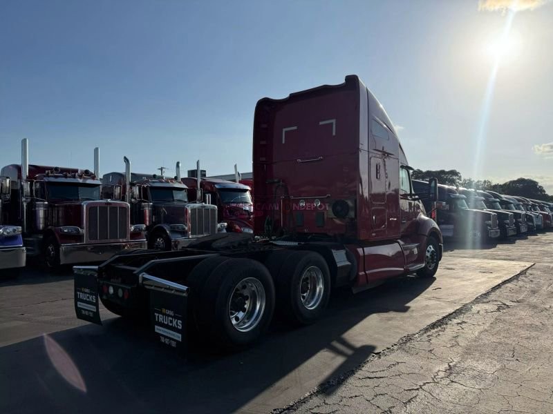 Truck Thumbnail 3