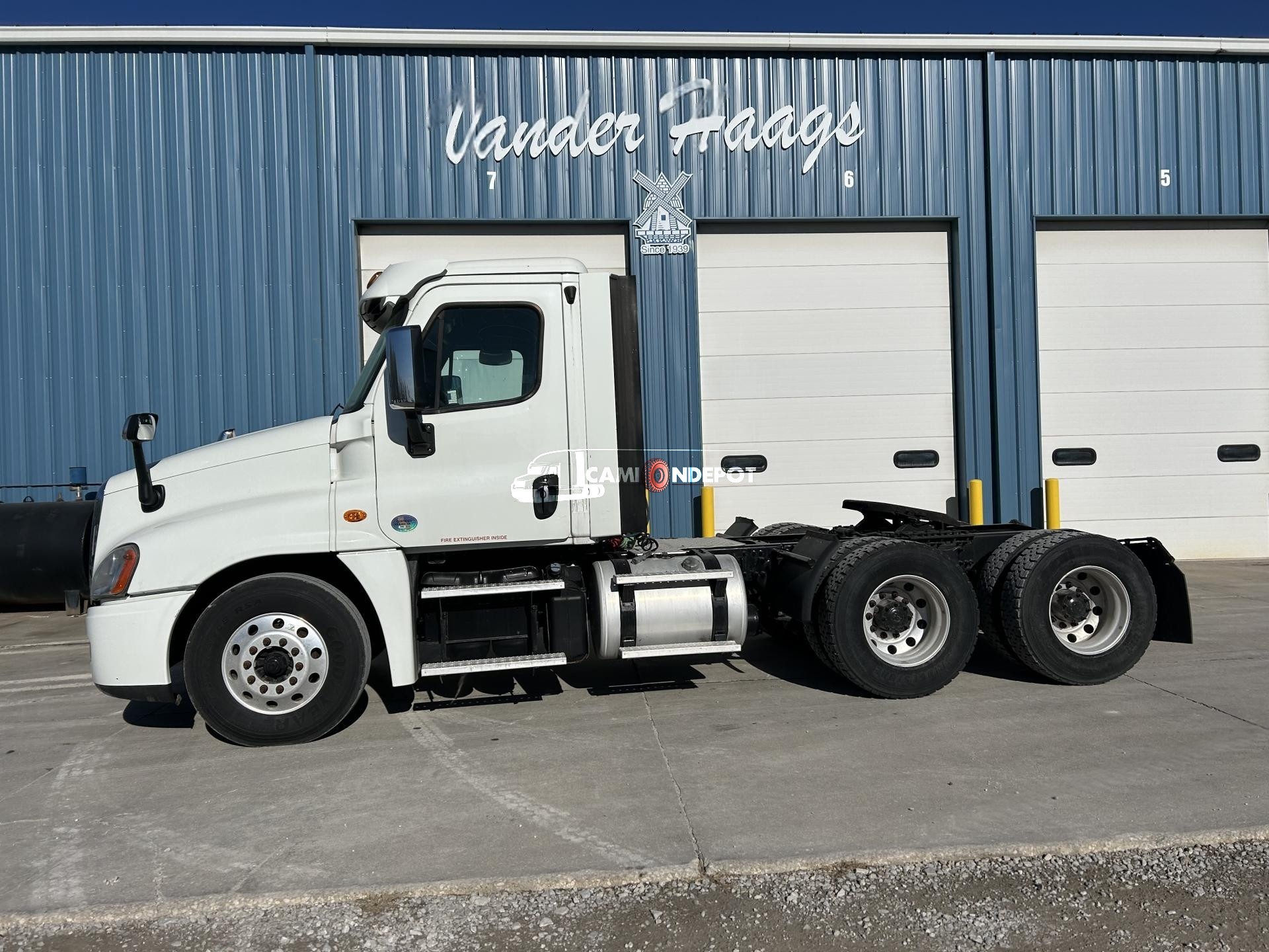 Truck Thumbnail 2
