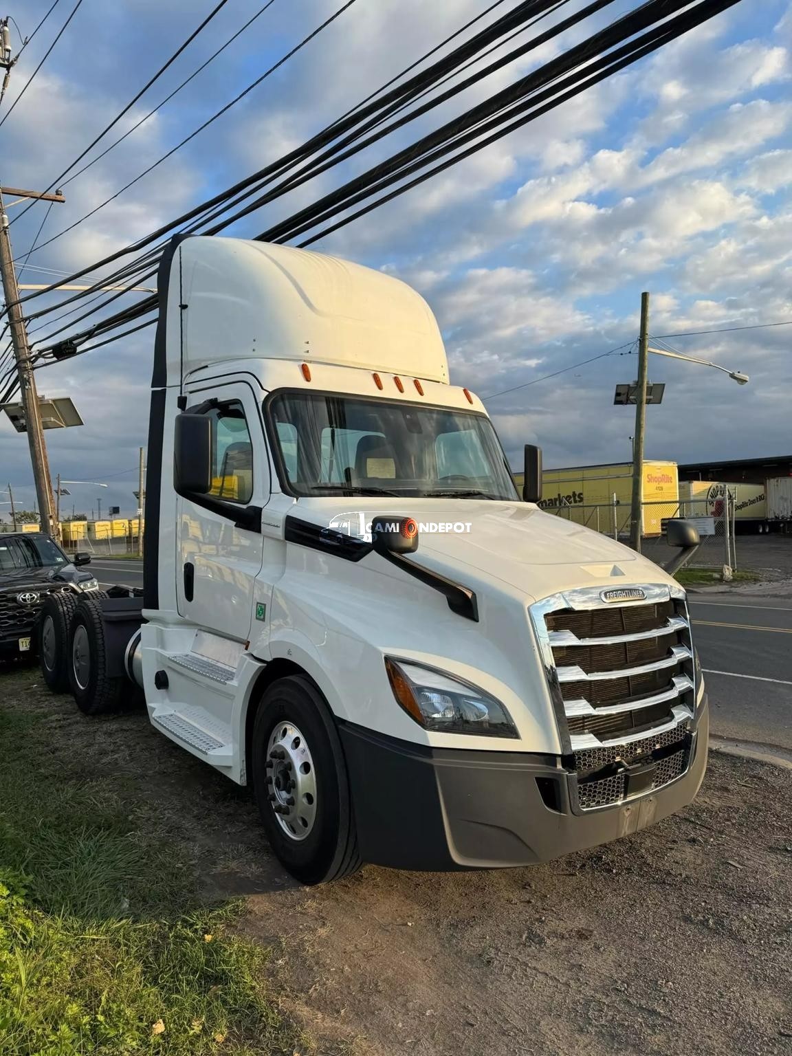 Truck Thumbnail 2
