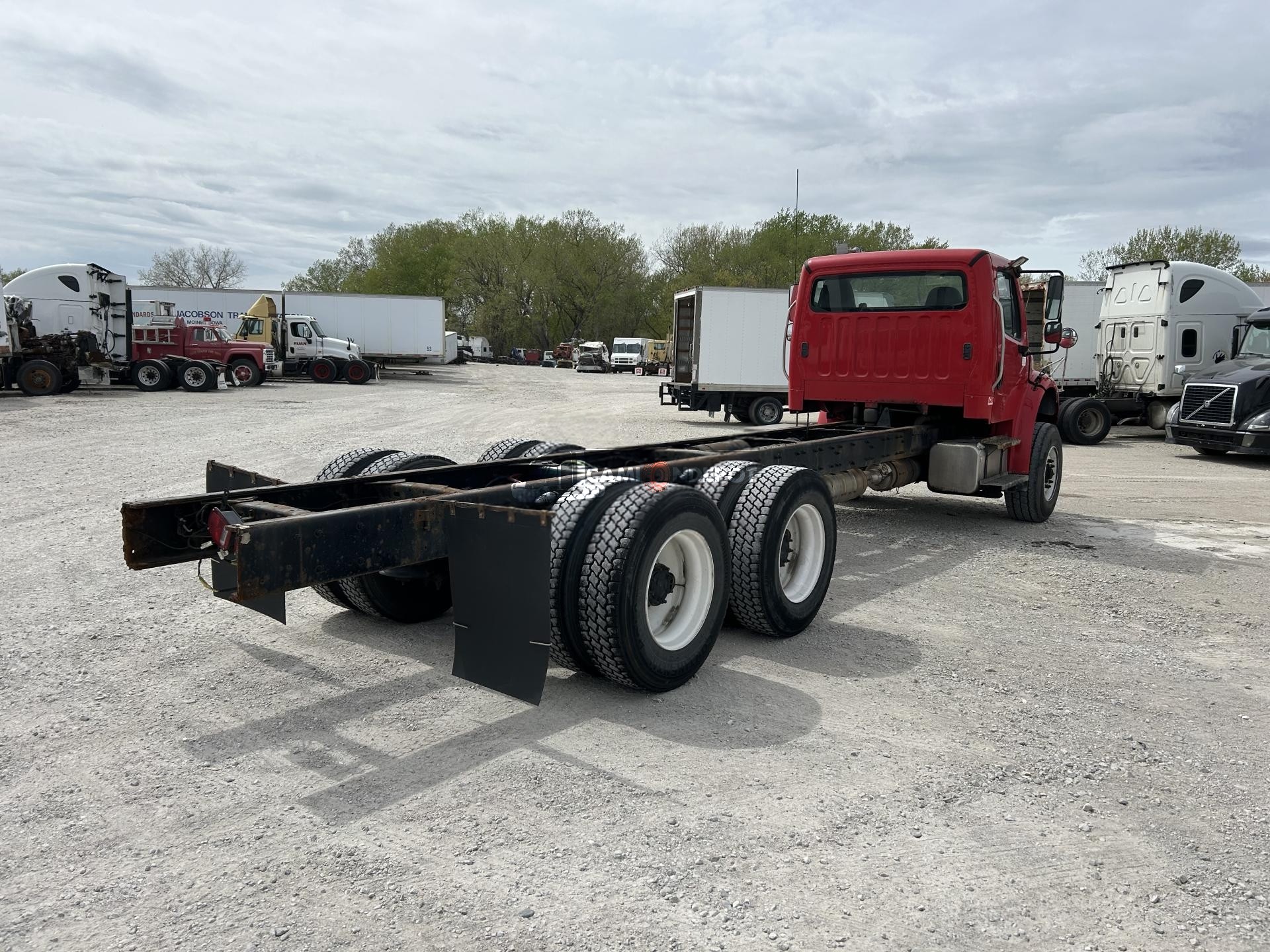 Truck Thumbnail 3