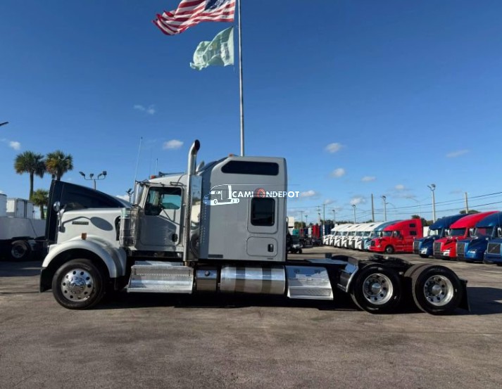 Truck