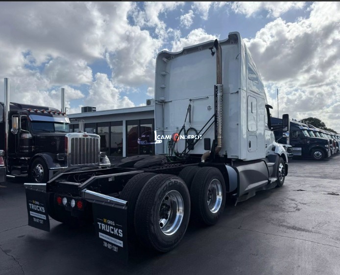 Truck Thumbnail 3