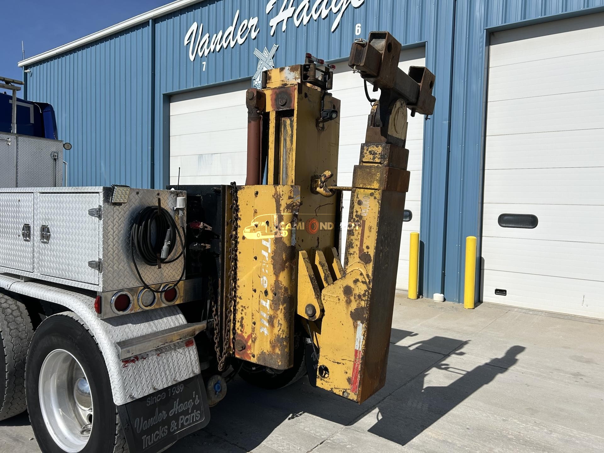 Truck Thumbnail 5