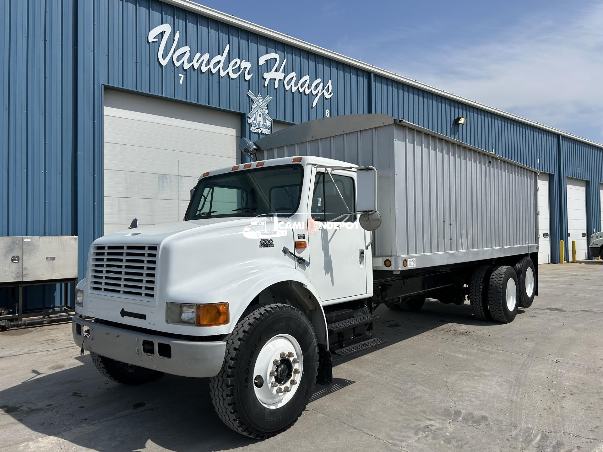 Truck Thumbnail 2