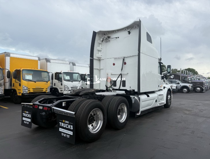 Truck Thumbnail 3