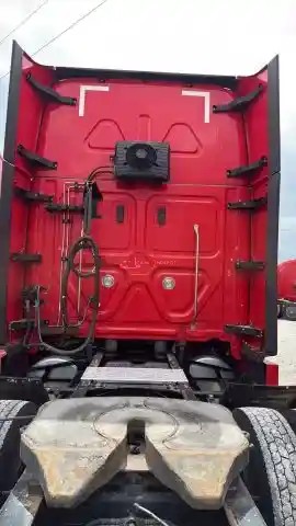 Truck Thumbnail 3