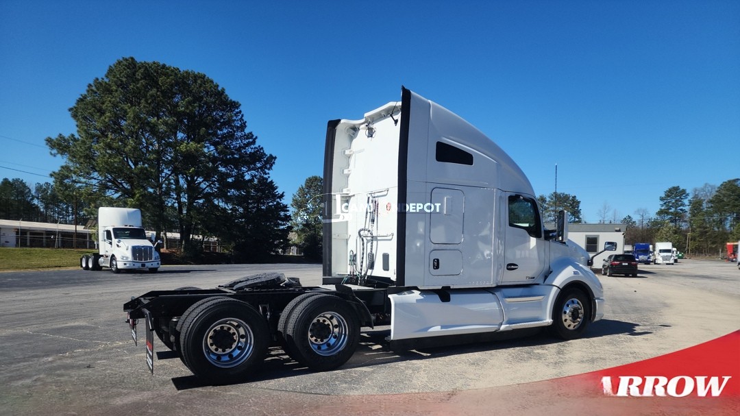 Truck Thumbnail 5