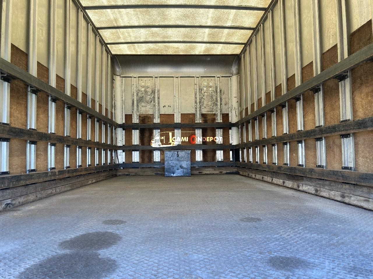 Truck Thumbnail 4