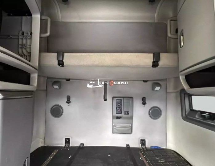 Truck Thumbnail 4