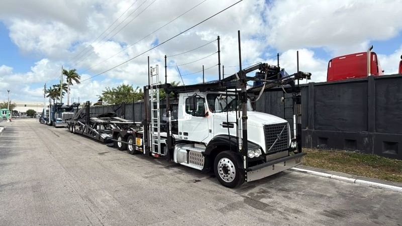 Truck