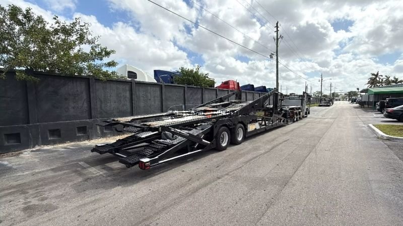 Truck Thumbnail 4