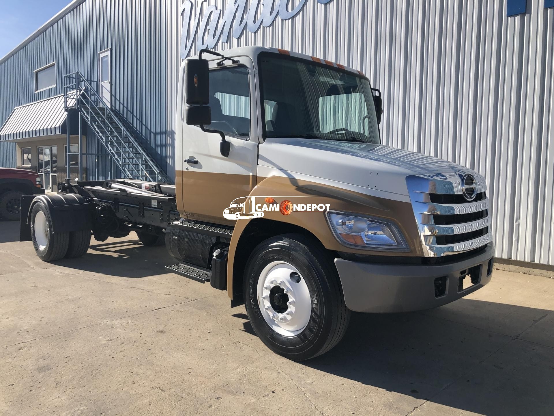 Truck