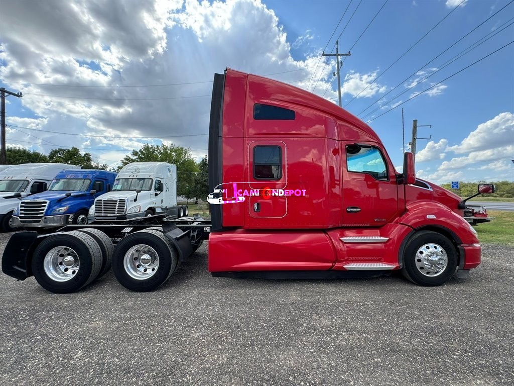 Truck Thumbnail 2
