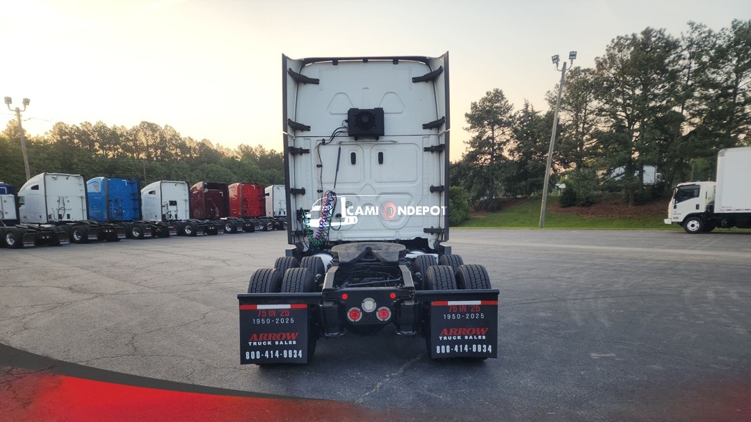Truck Thumbnail 6