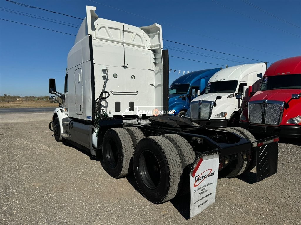 Truck Thumbnail 4