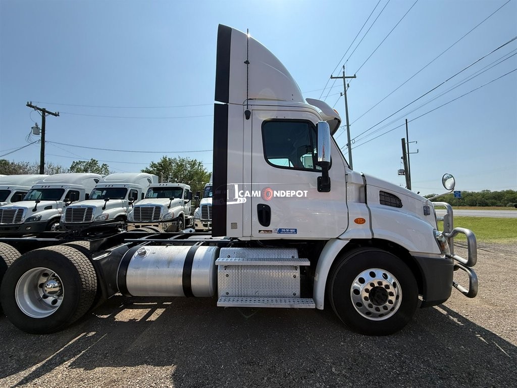Truck Thumbnail 2