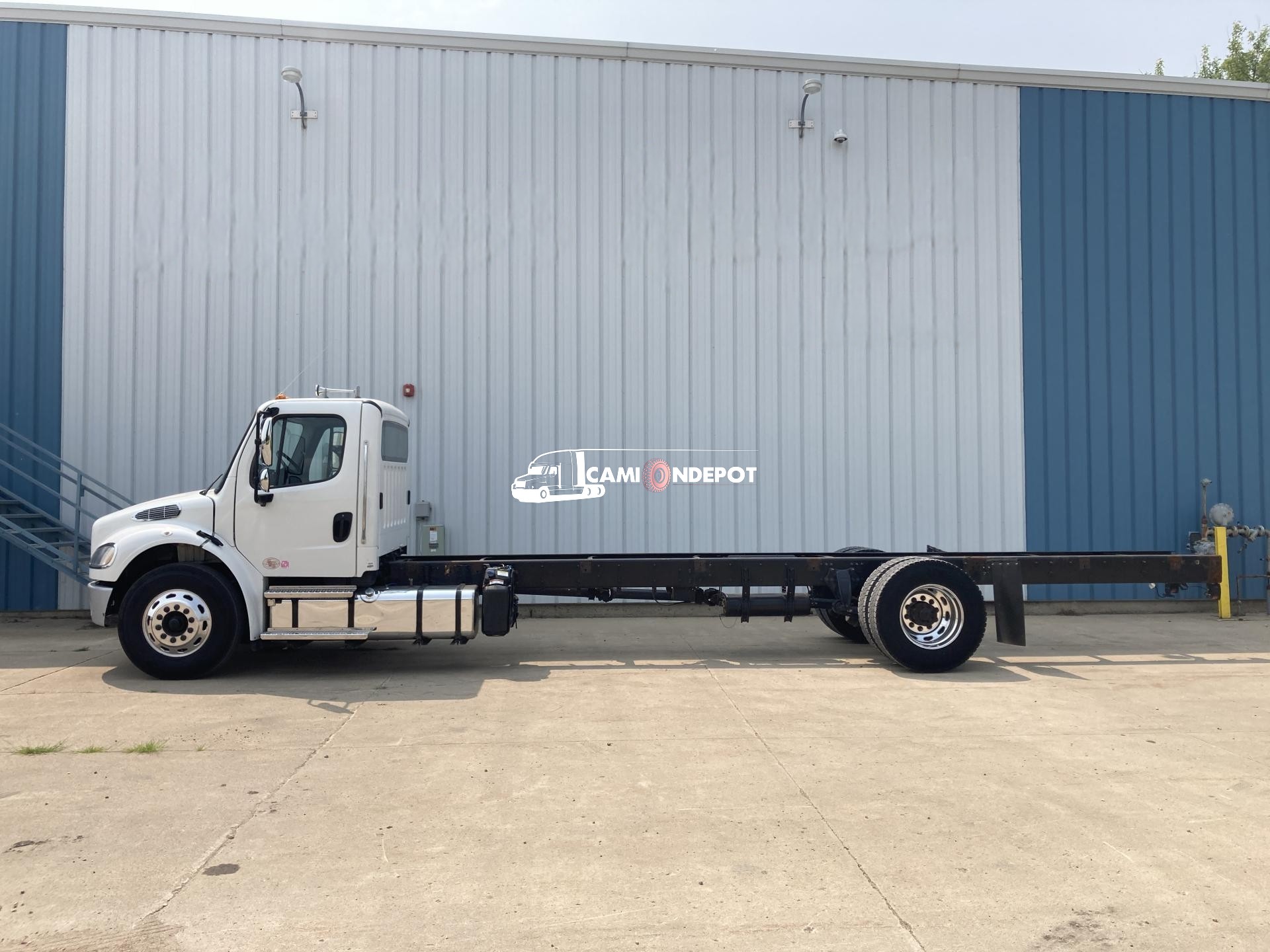 Truck Thumbnail 3