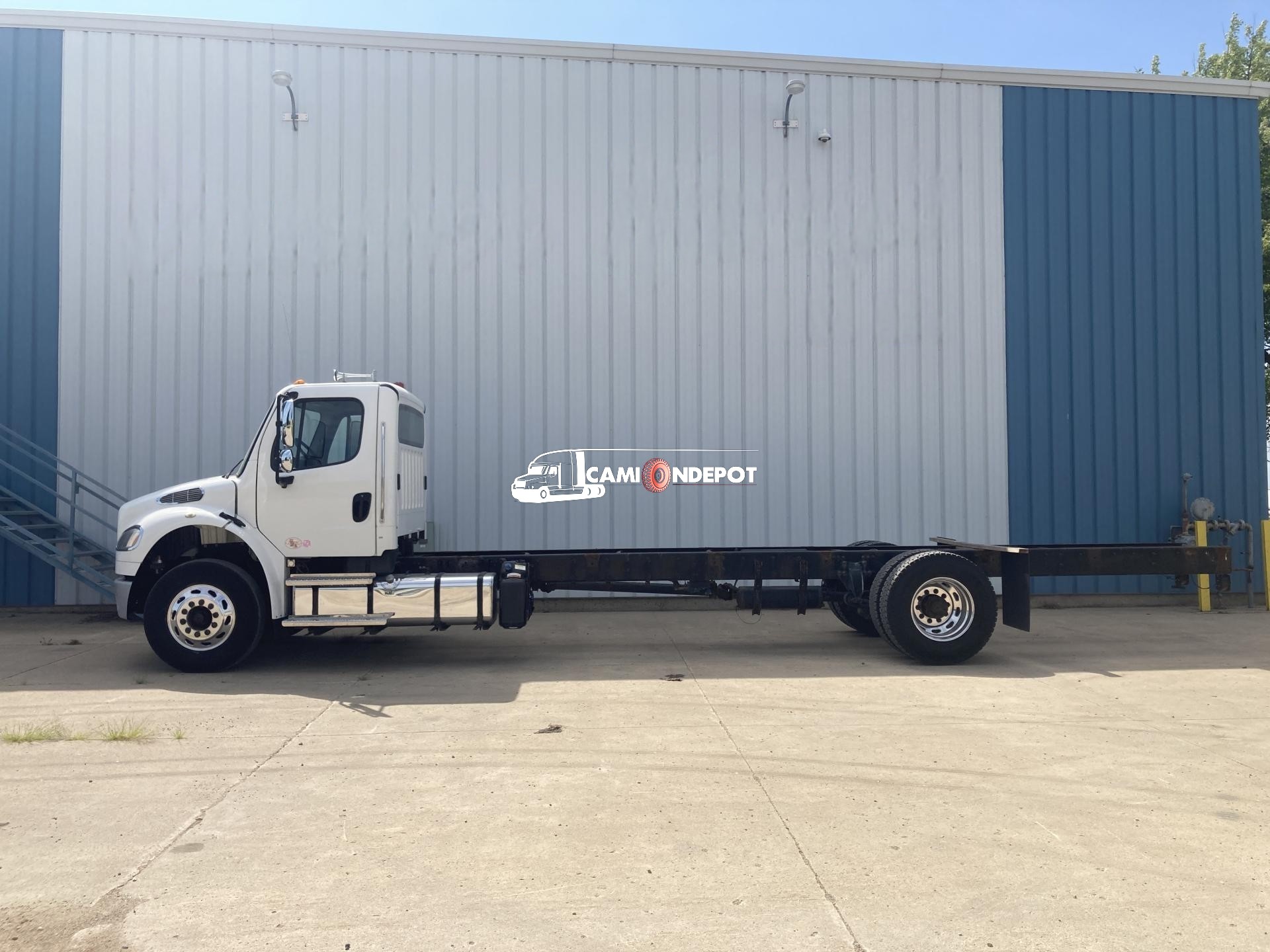 Truck Thumbnail 3